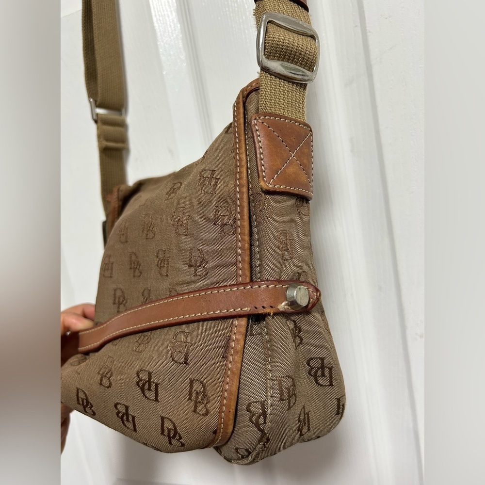 Dooney & Bourke VTG Brown Crossbody Bag - Picture 2 of 9